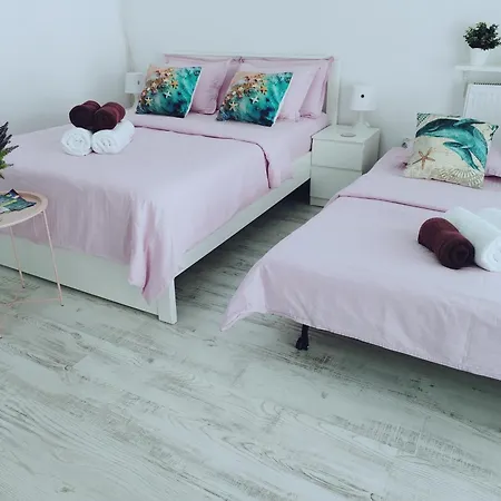 Saturn Rooms Appartement *