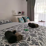 Apartment Saturn Rooms