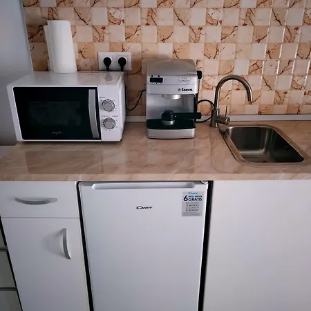 Saturn Rooms * Saturn