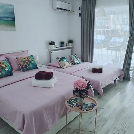 Apartmán Saturn Rooms