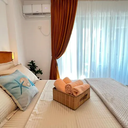 Saturn Rooms Apartment