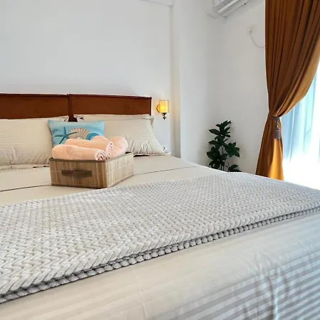 아파트 Saturn Rooms 새턴