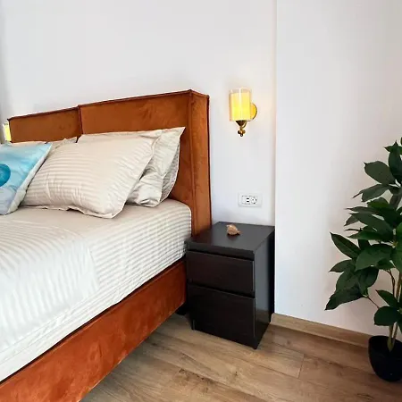 Saturn Rooms Apartmán