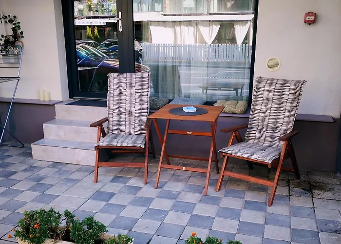 Apartmán Saturn Rooms *